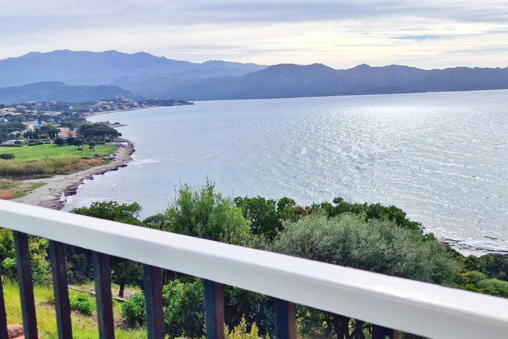 Appartement Sur La Baie De Saint Florent Patrimonio Buitenkant foto